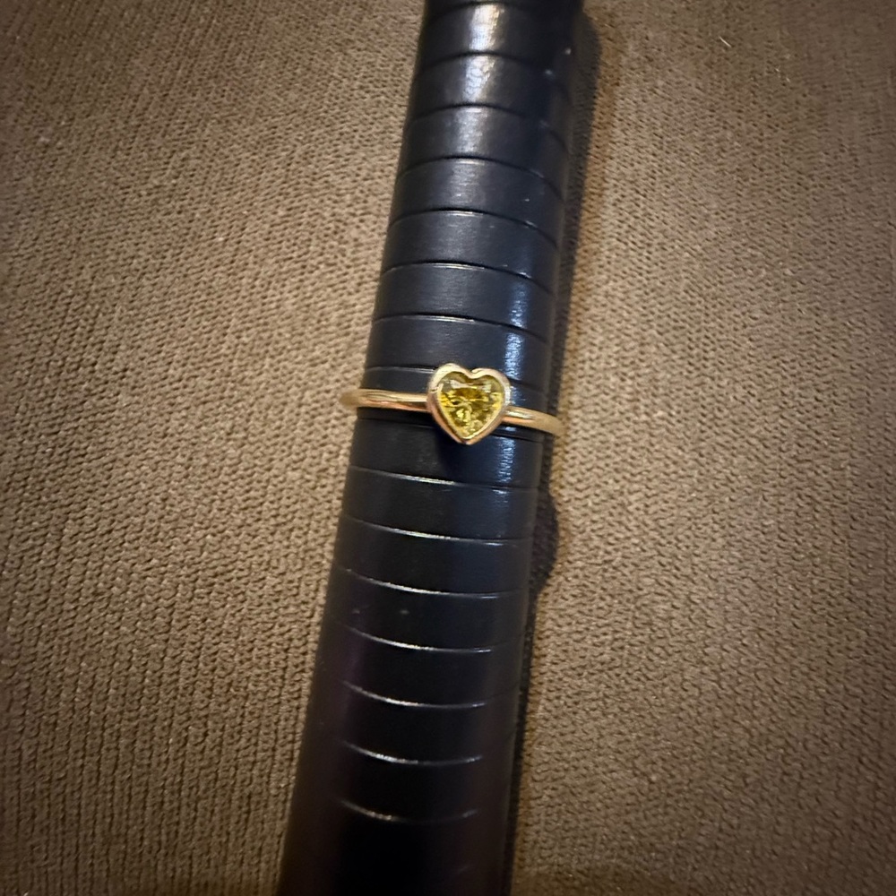 Pandora 18k over silver Cz Radiant heart ring - retired - Picture 6 of 7